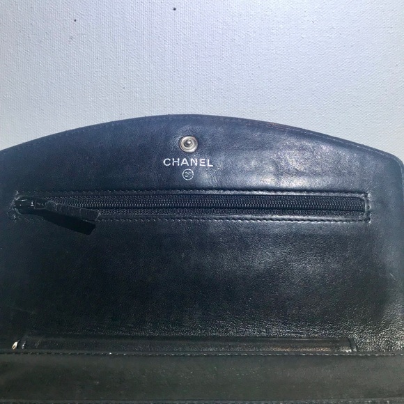 Chanel Vintage Flap Bag - Picture 5 of 7